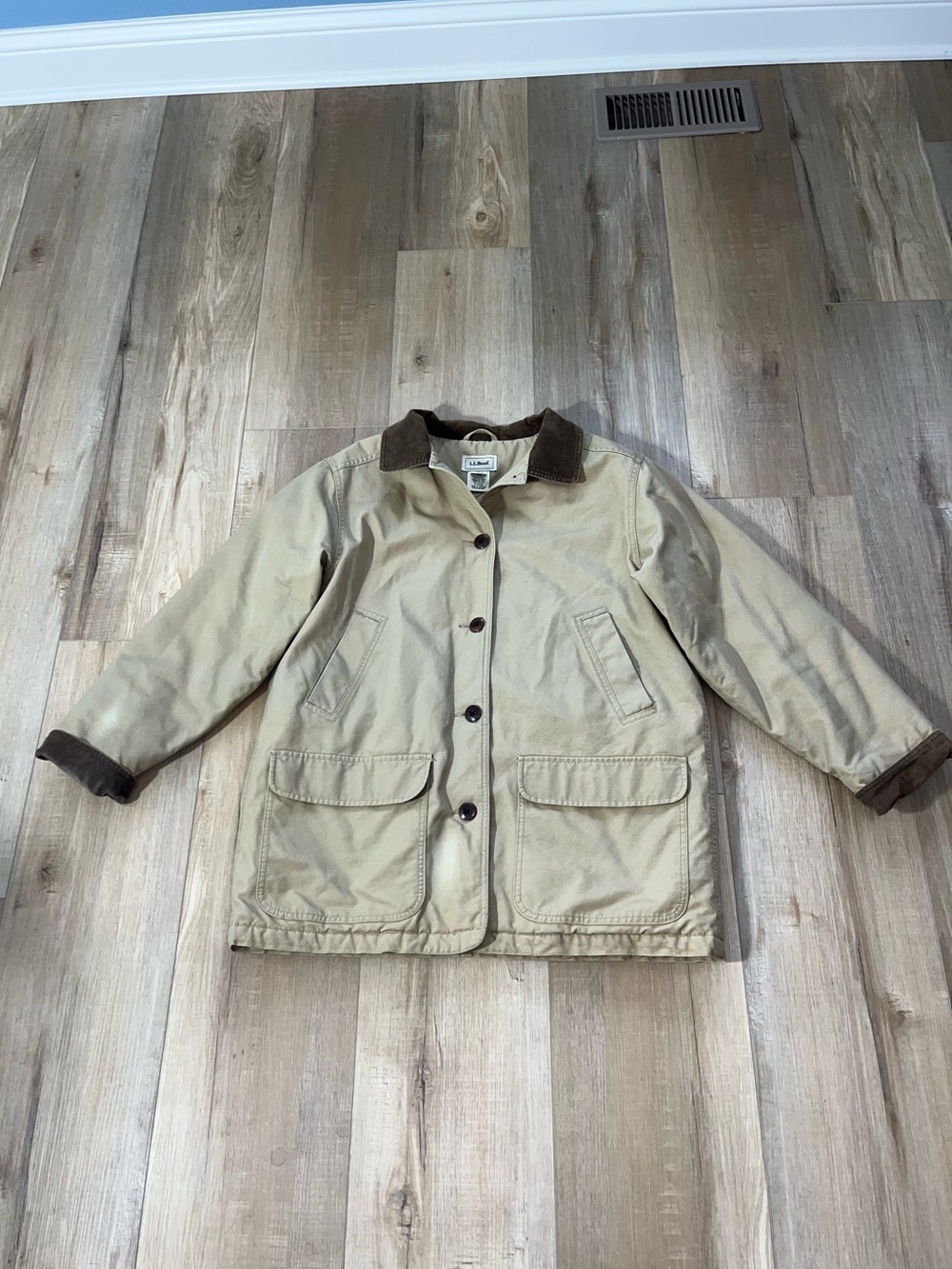 L.L. Bean Women’s Vintage Corduroy Trim Barn Chore Coat Size Large